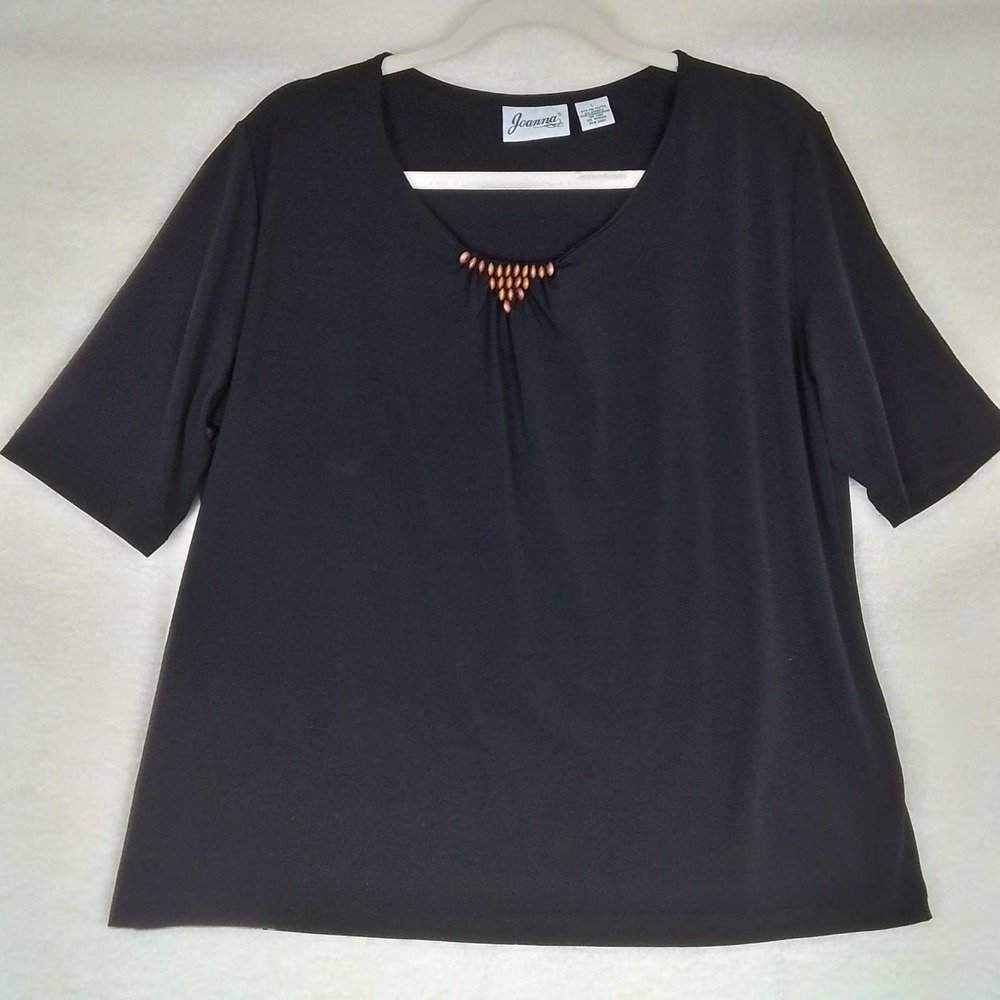 Joanna Simple Black Top Size Large w/ Wooden‎ Beadwork